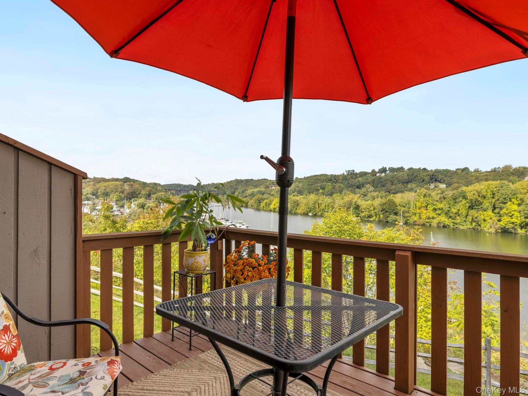 47 Rondout Harbor Property Photo 16