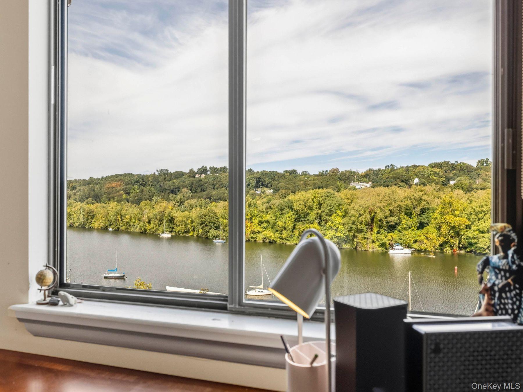 47 Rondout Harbor Property Photo 25