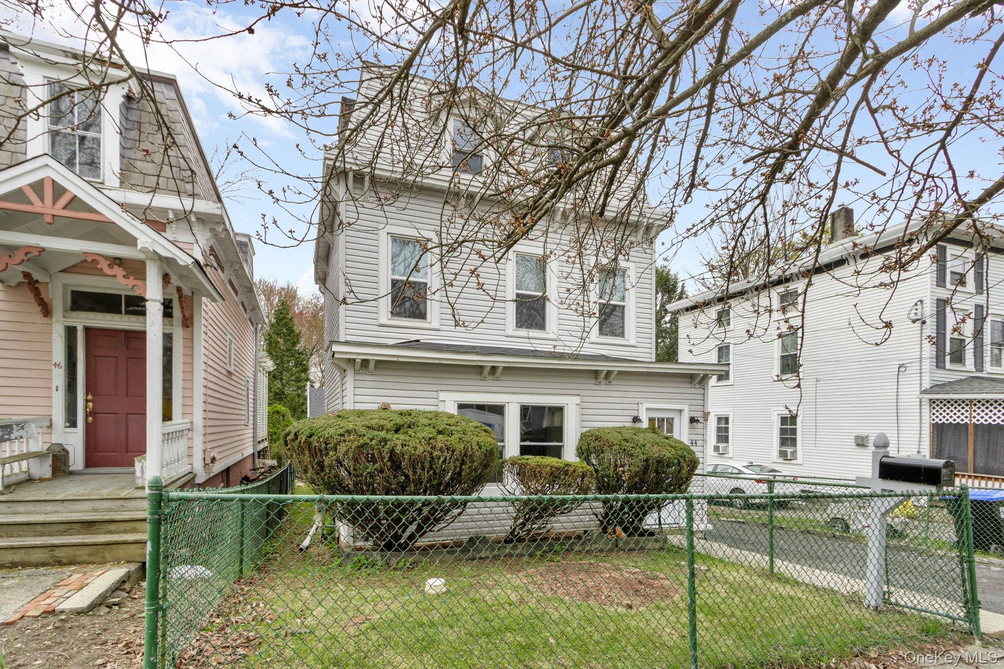 44 Glenwood Avenue Property Photo 2