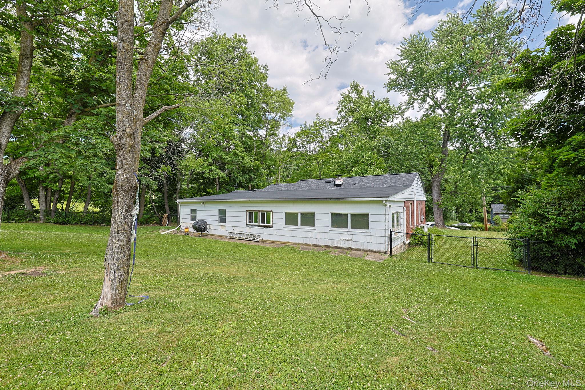 178 Mount Airy Road Property Photo 14