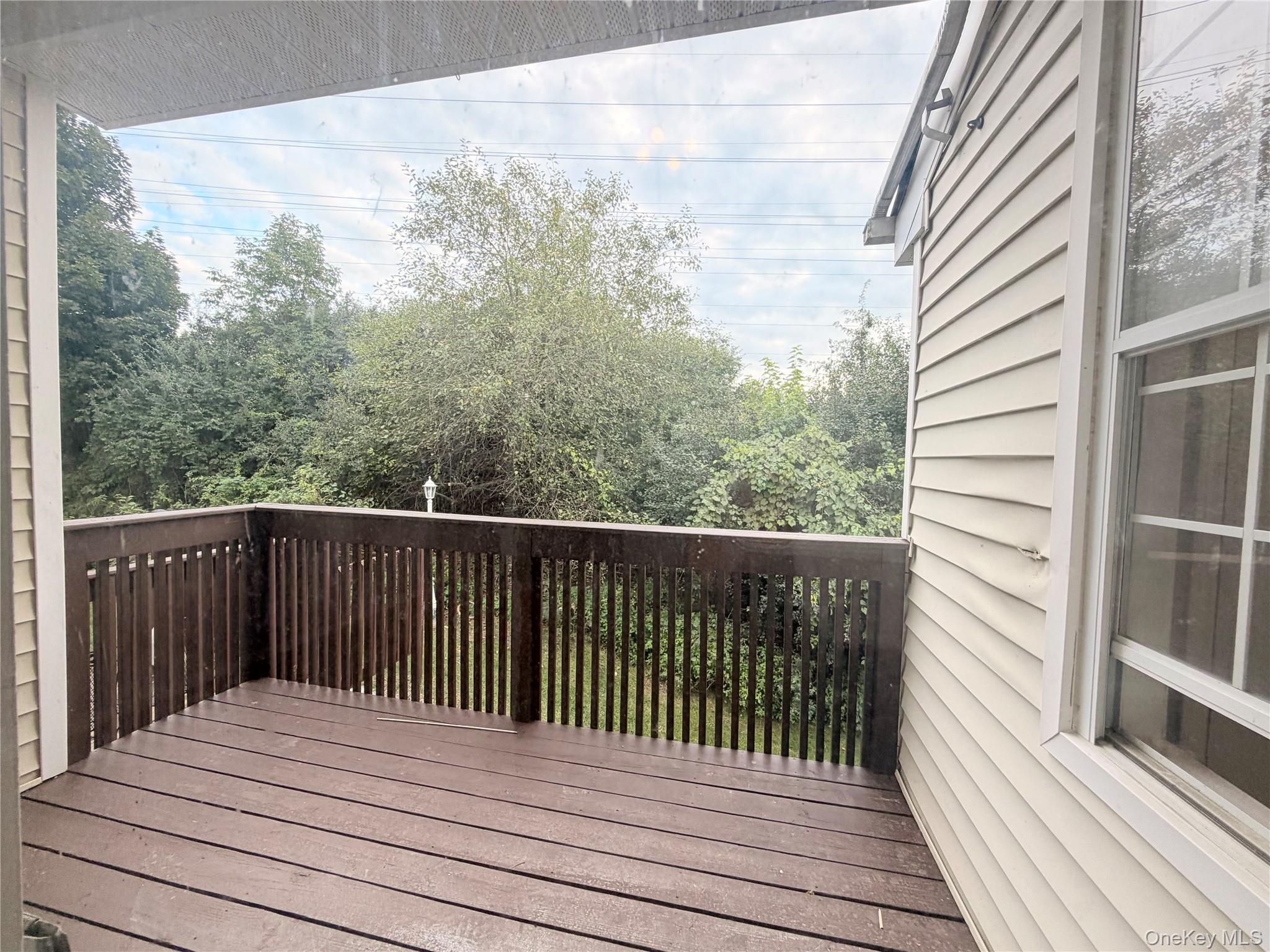 1223 Whispering Hills Property Photo 6