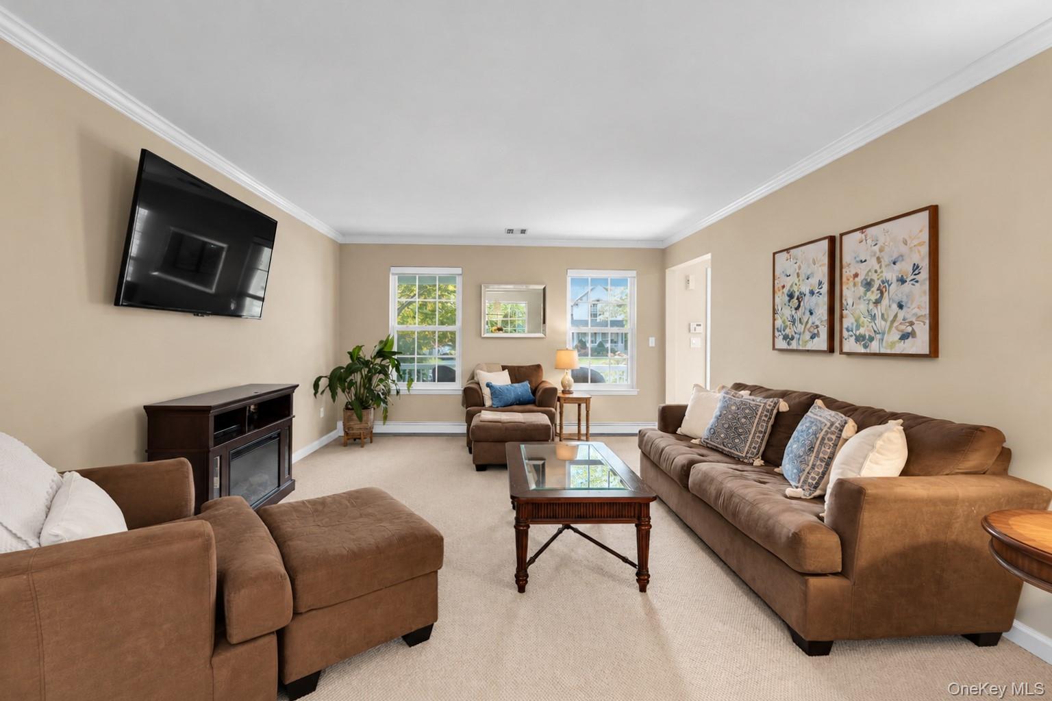 60 Scranton Avenue Property Photo 3