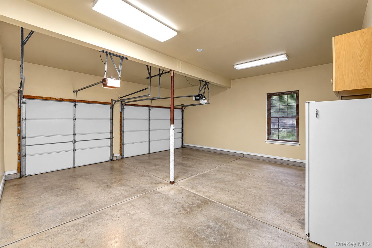 60 Scranton Avenue Property Photo 11