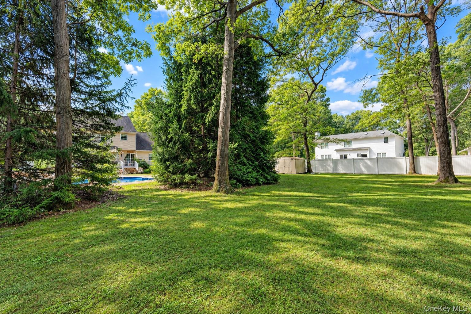 60 Scranton Avenue Property Photo 18