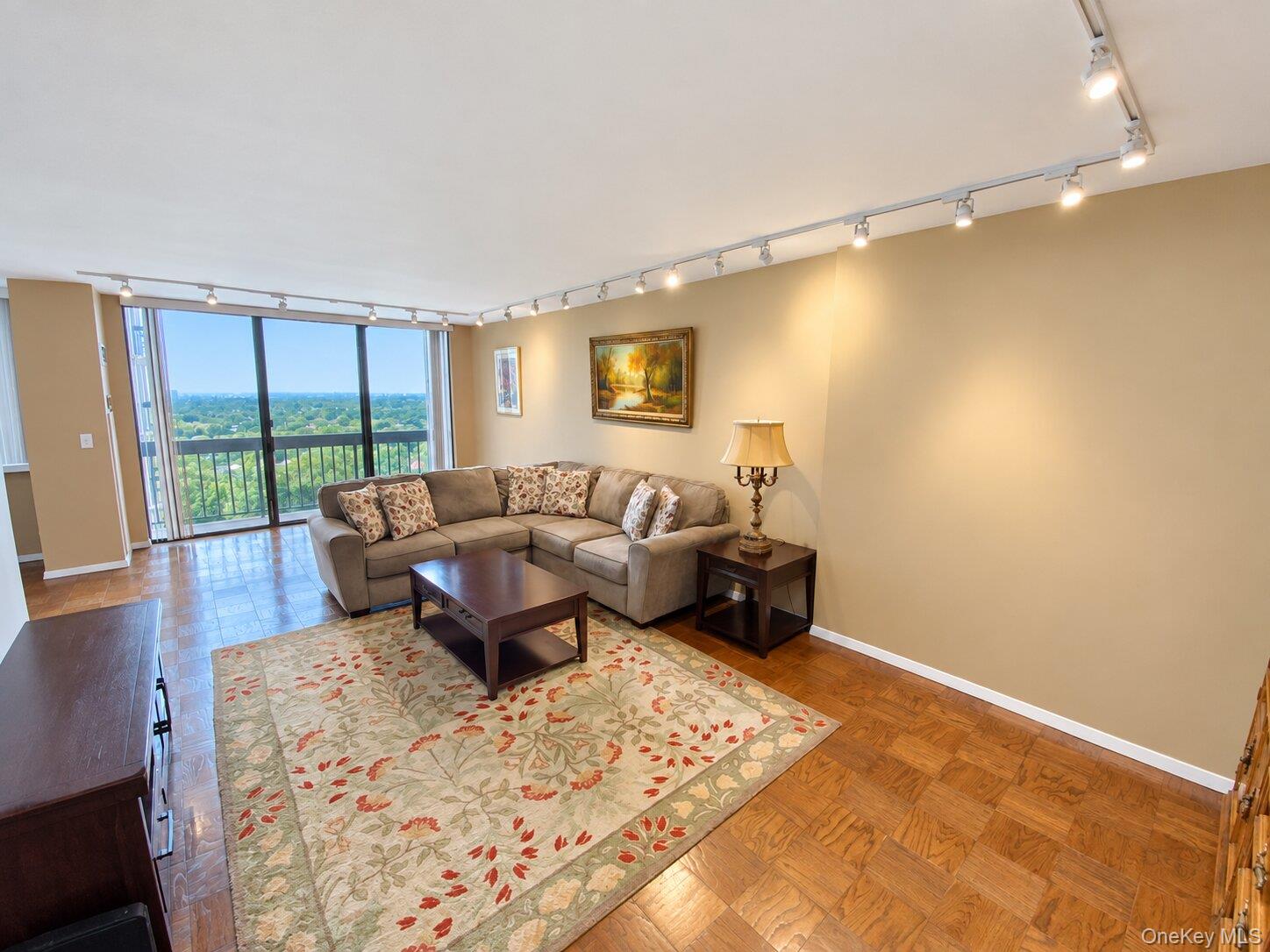 27010 Grand Central Parkway 10s Property Photo 3