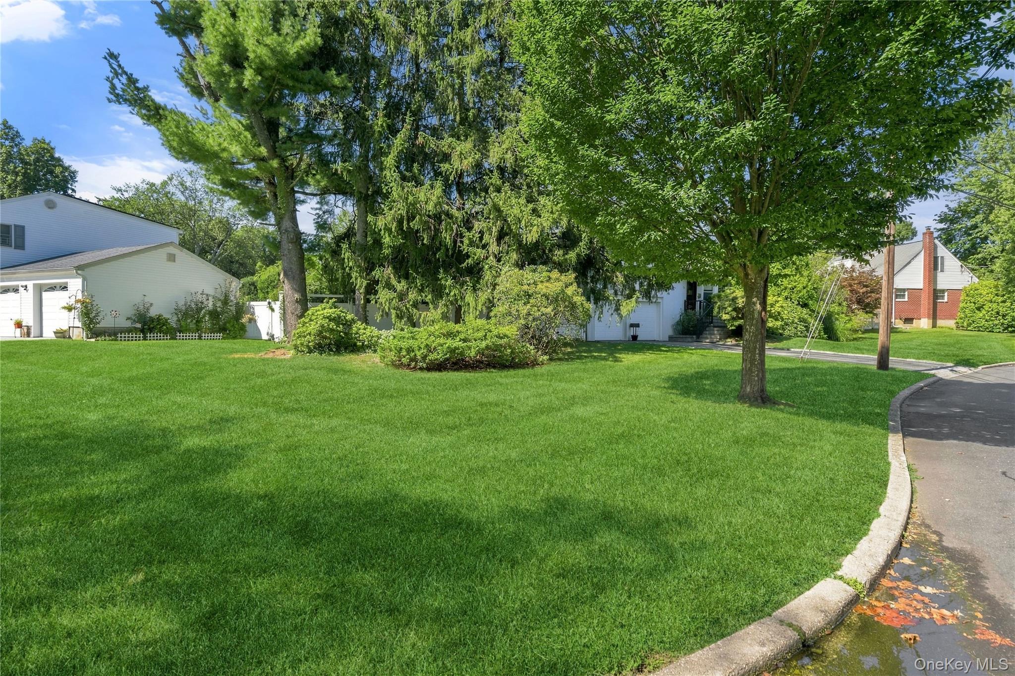 19 W Farms Lane Property Photo 31