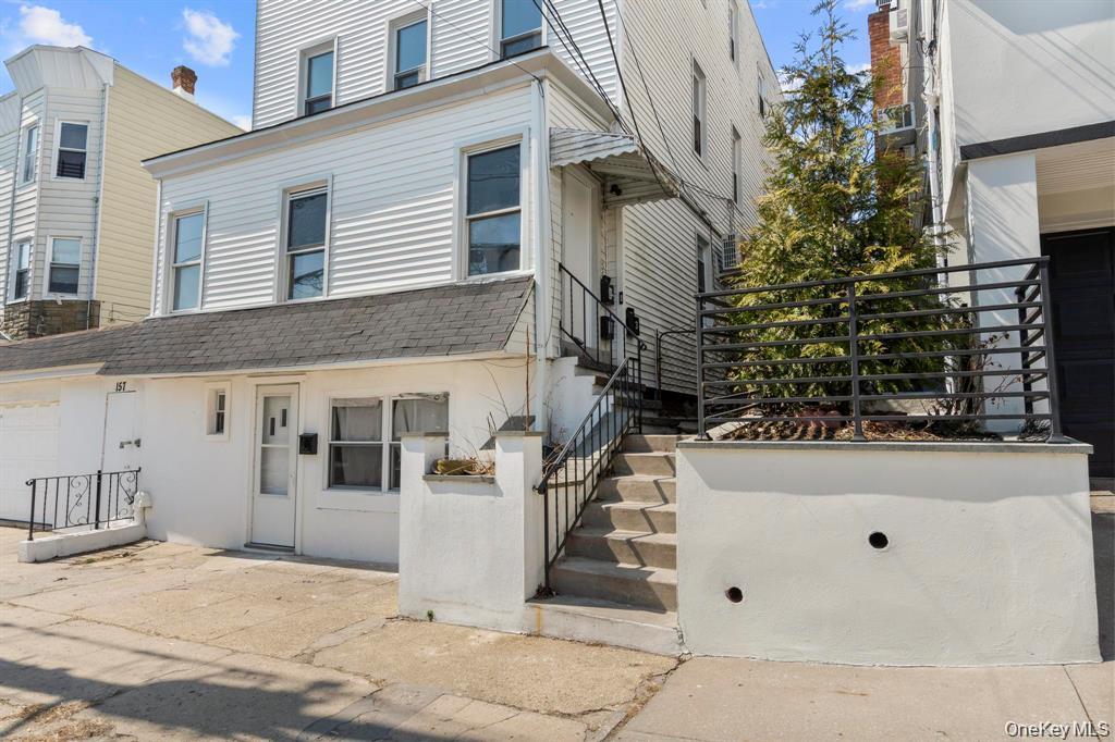 155 Voss Avenue Property Photo 2