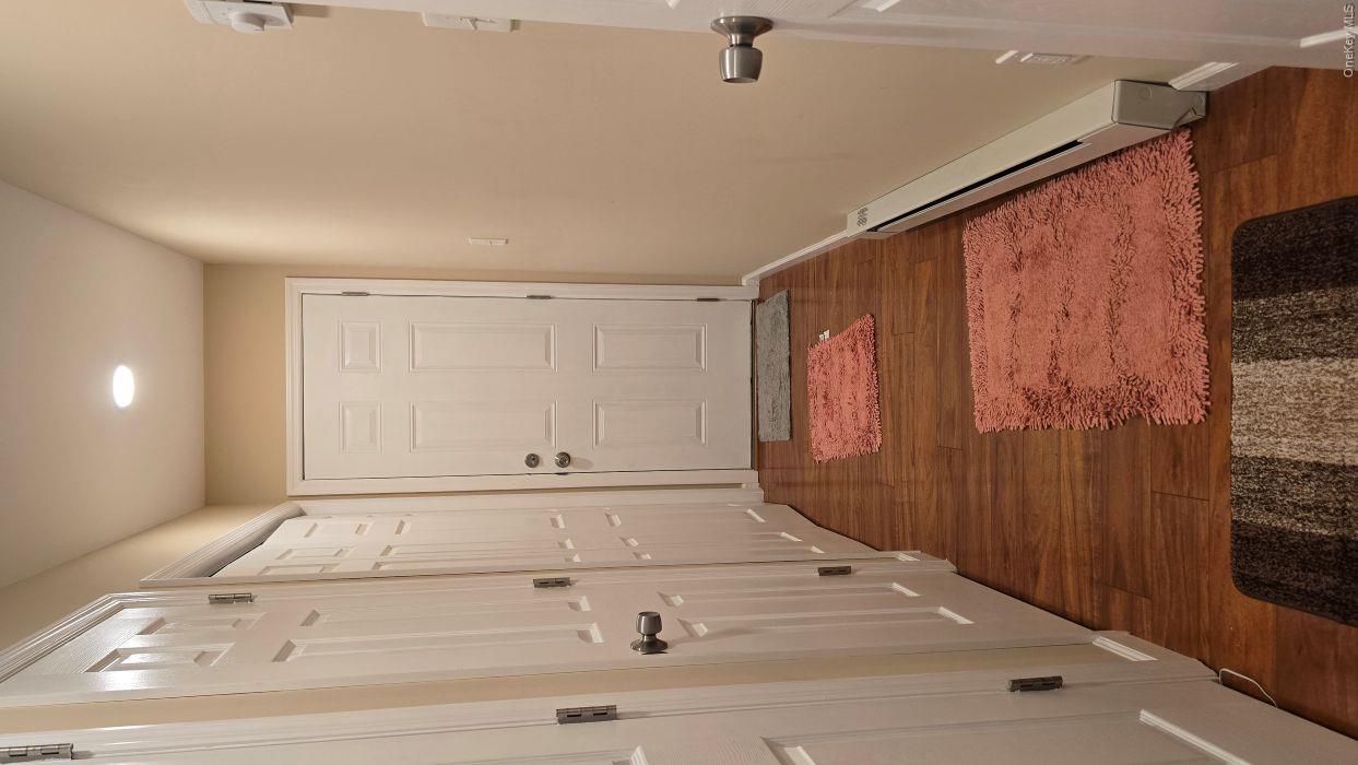 6 Bristol Lane Property Photo 11