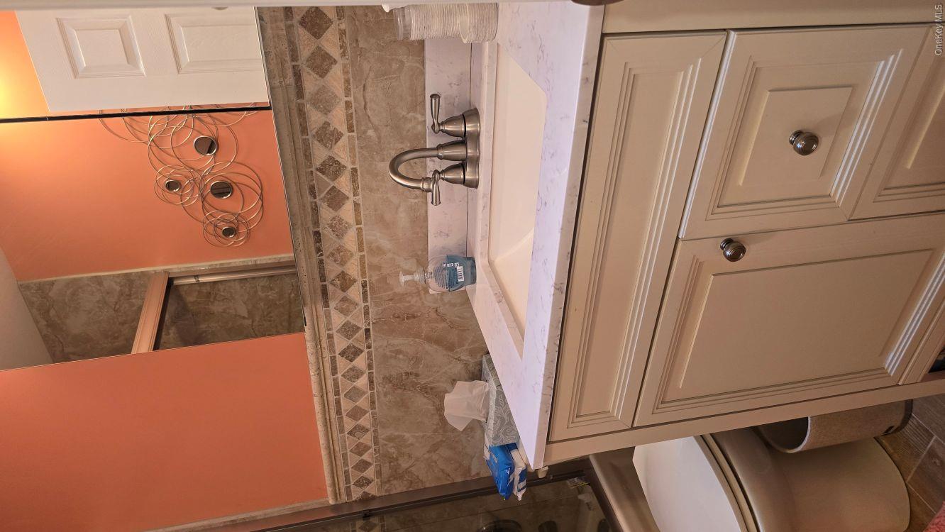 6 Bristol Lane Property Photo 16