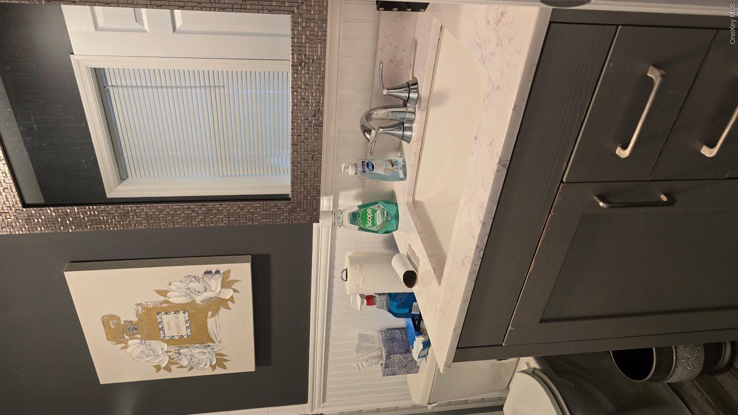 6 Bristol Lane Property Photo 18