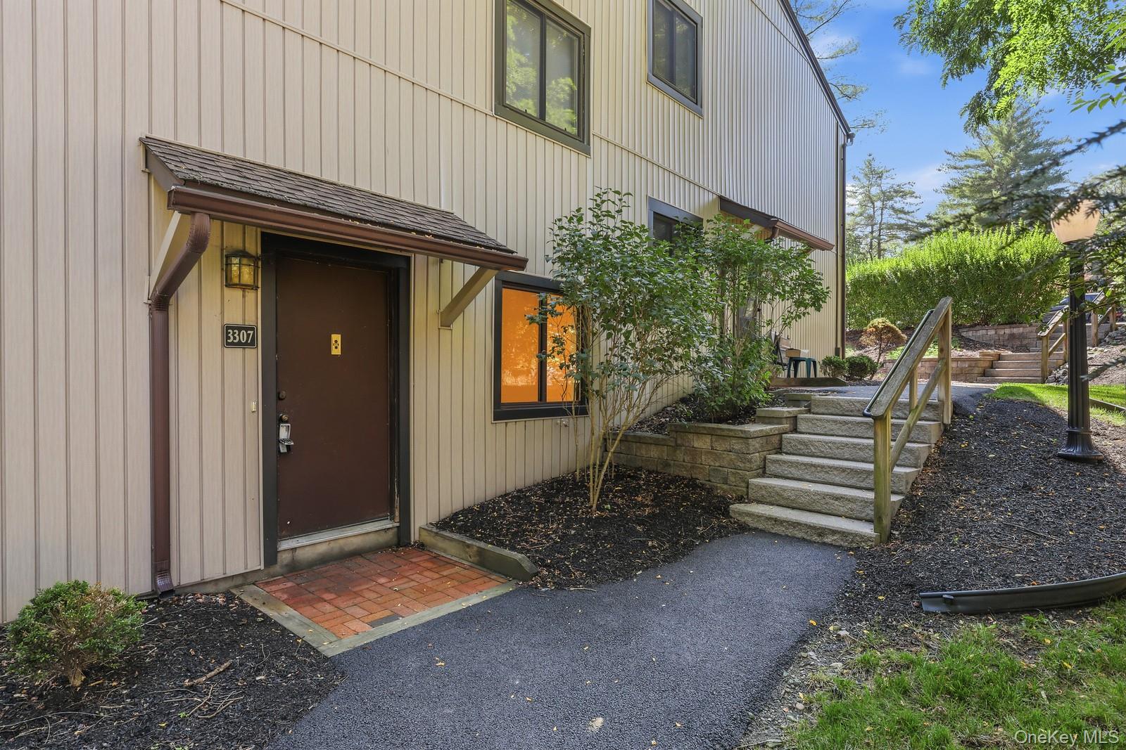 3307 Pine Cone Court Property Photo 1