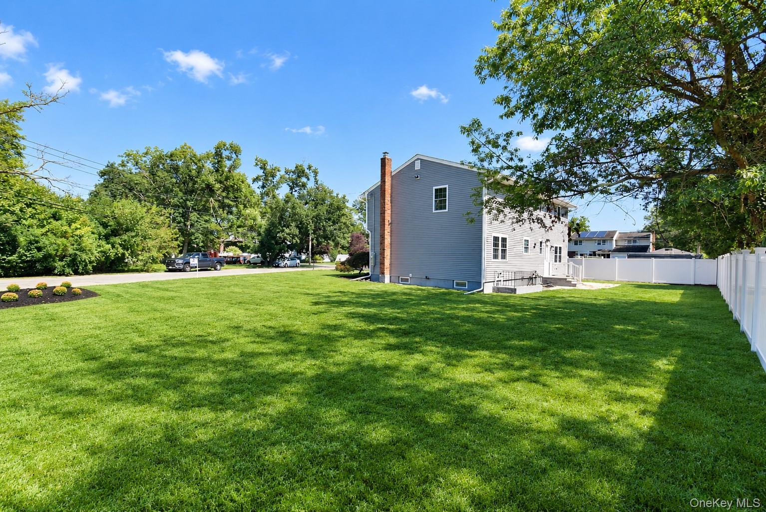 26 Tell Avenue Property Photo 2