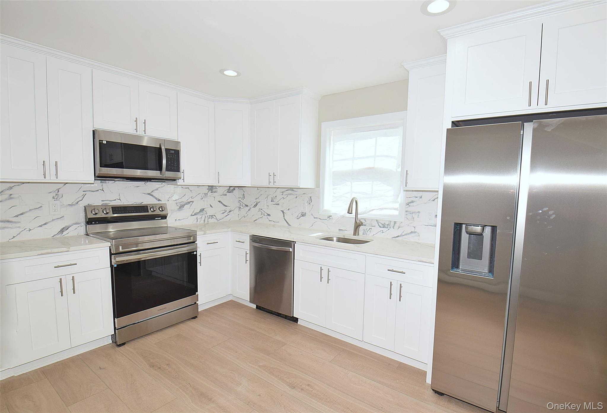26 Tell Avenue Property Photo 6