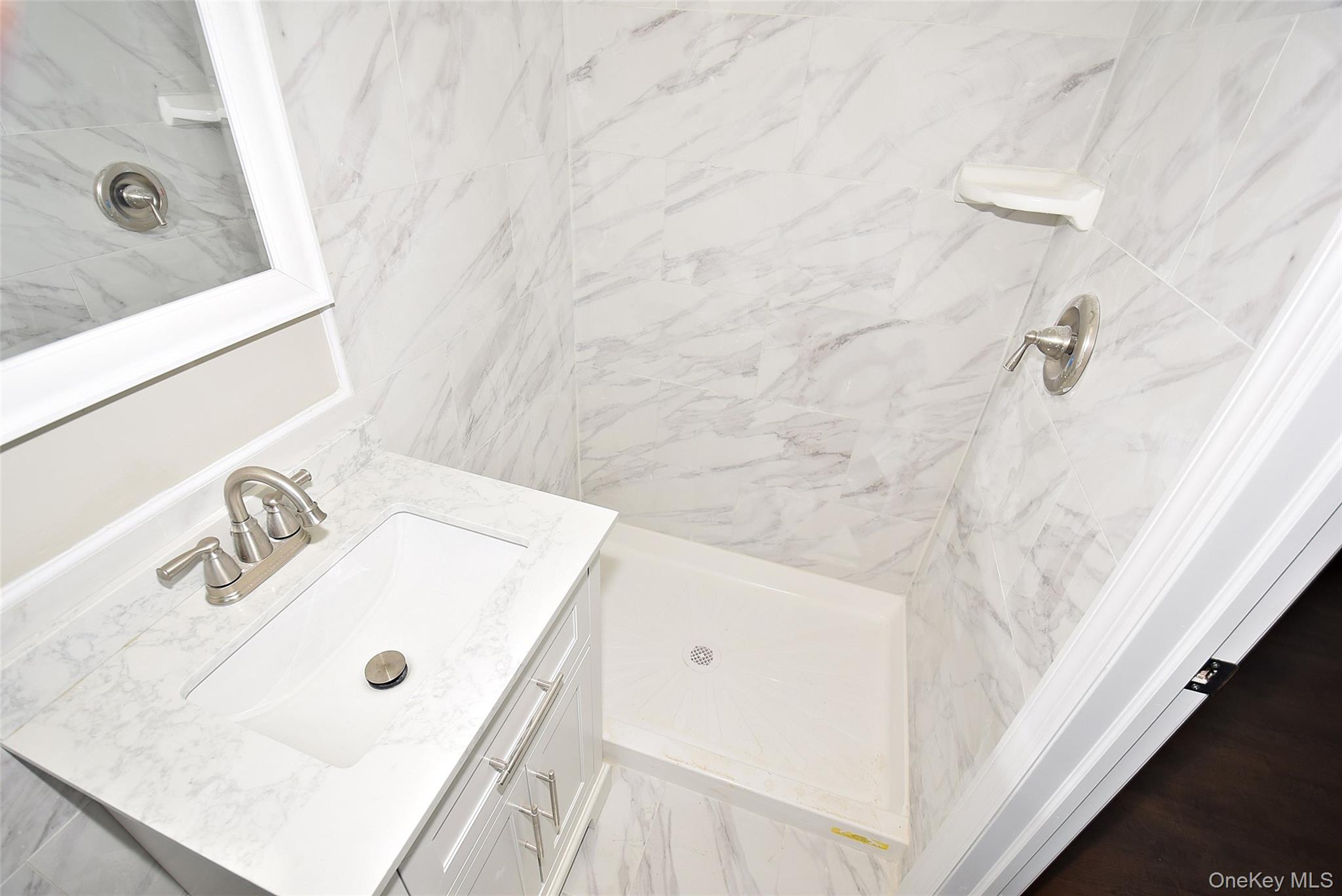 26 Tell Avenue Property Photo 14