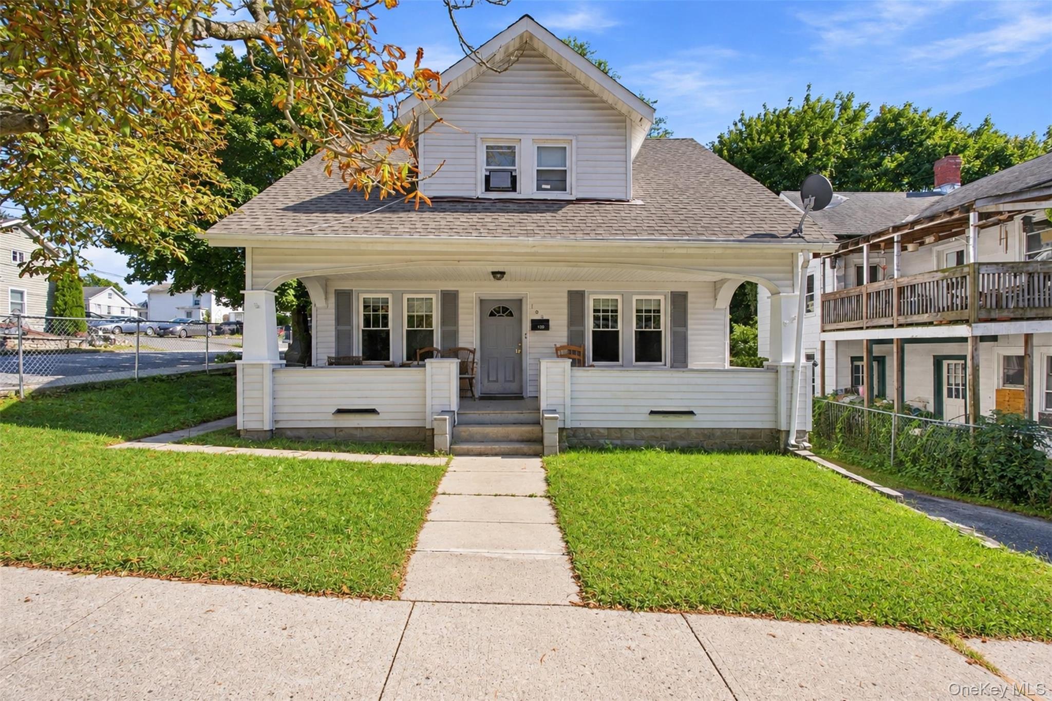 105 Fowler Street Property Photo 1