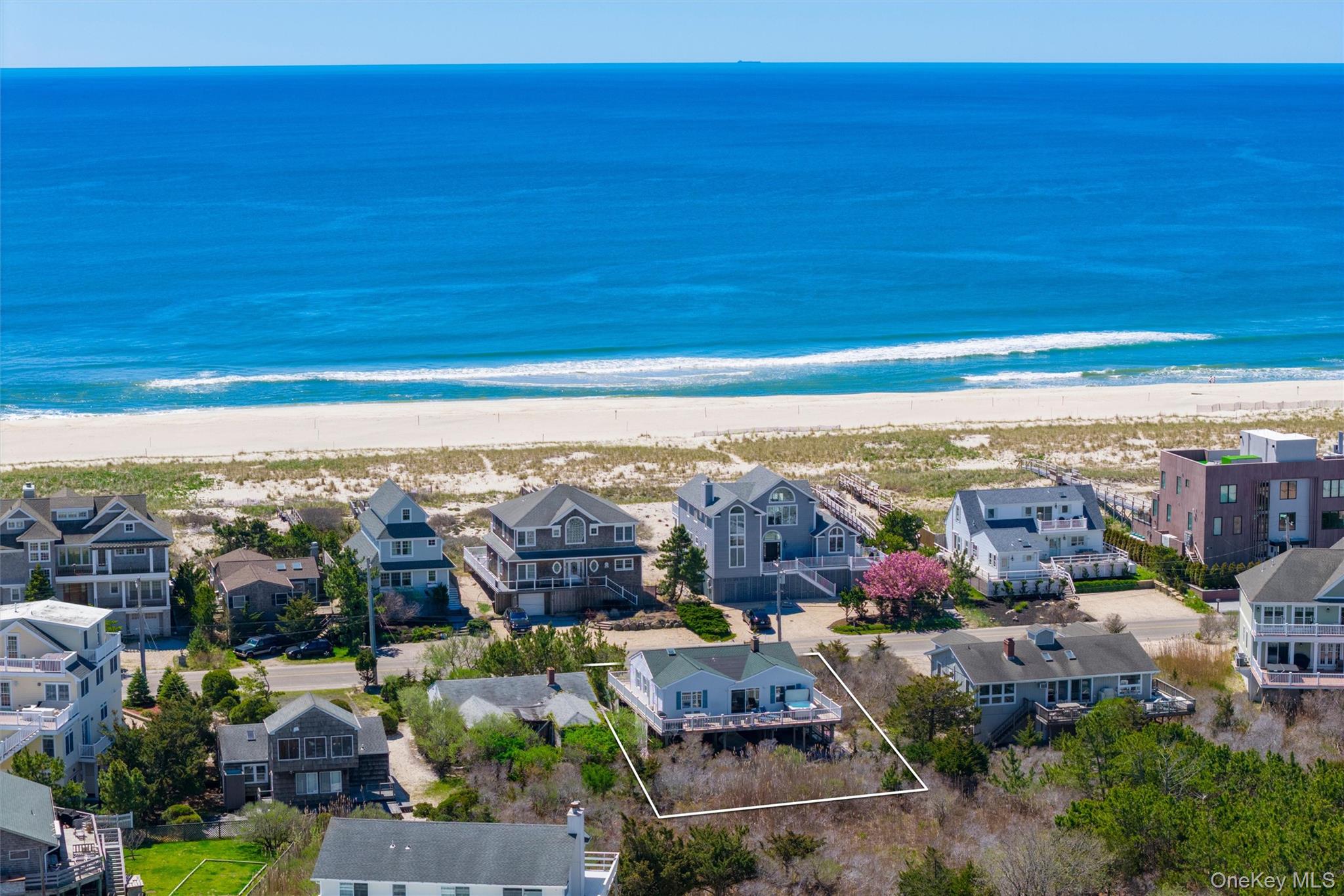 898 Dune Road Property Photo 31