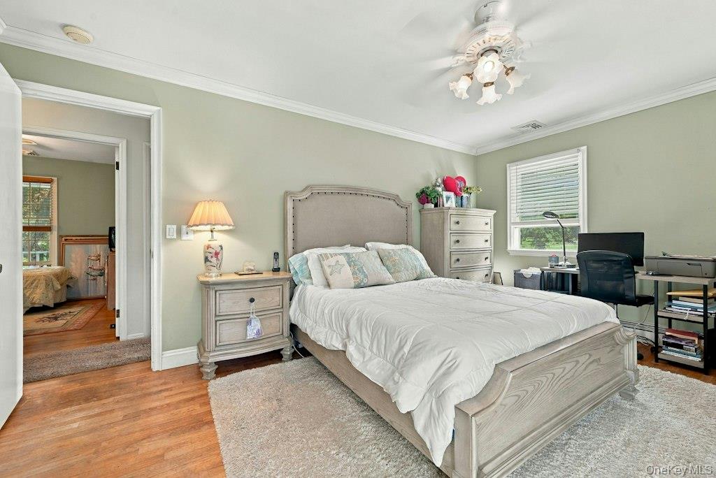 985 Silver Colt Road Property Photo 17