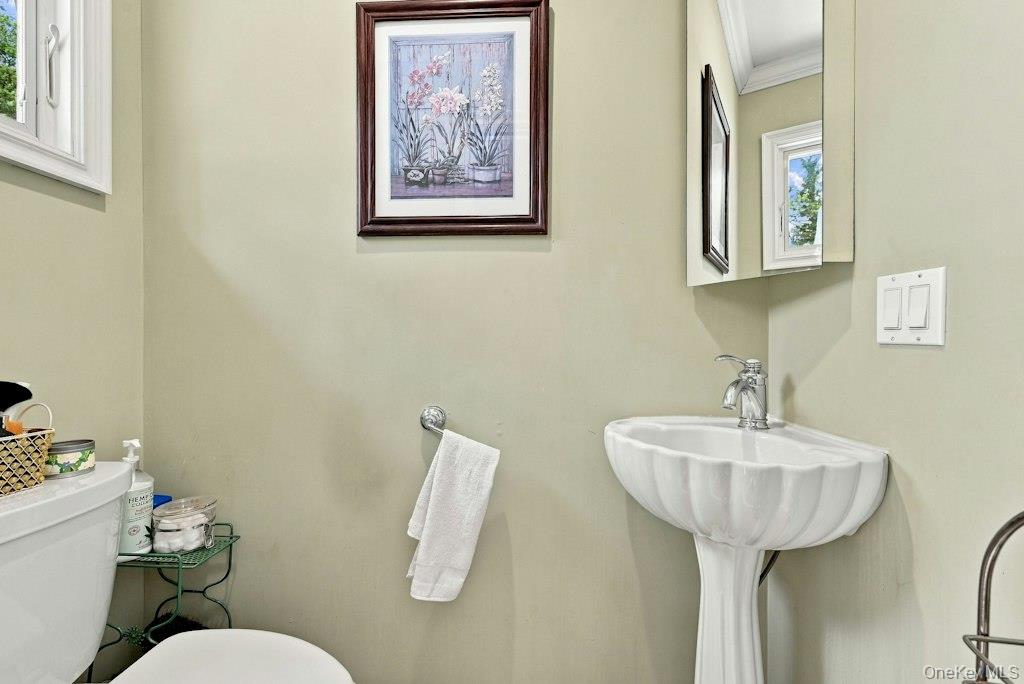 985 Silver Colt Road Property Photo 18