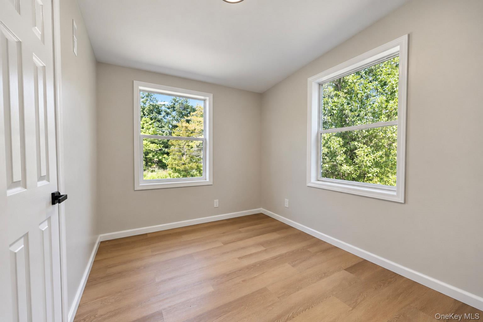 10 Spike Horn Road Property Photo 13
