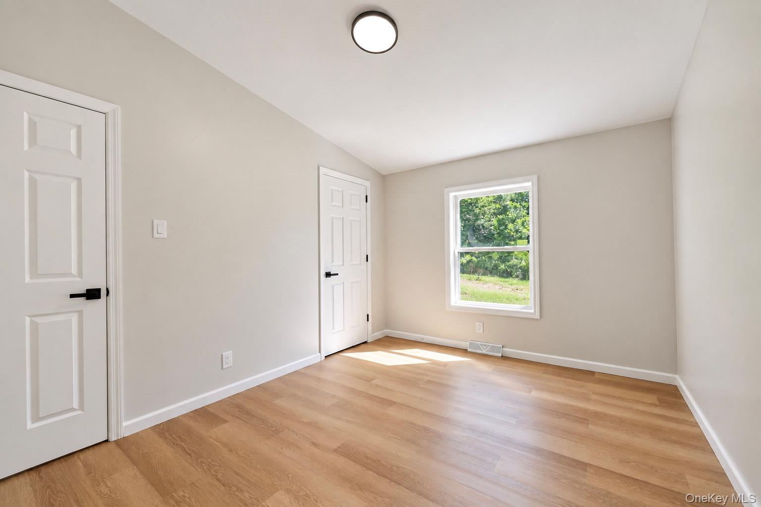 10 Spike Horn Road Property Photo 17
