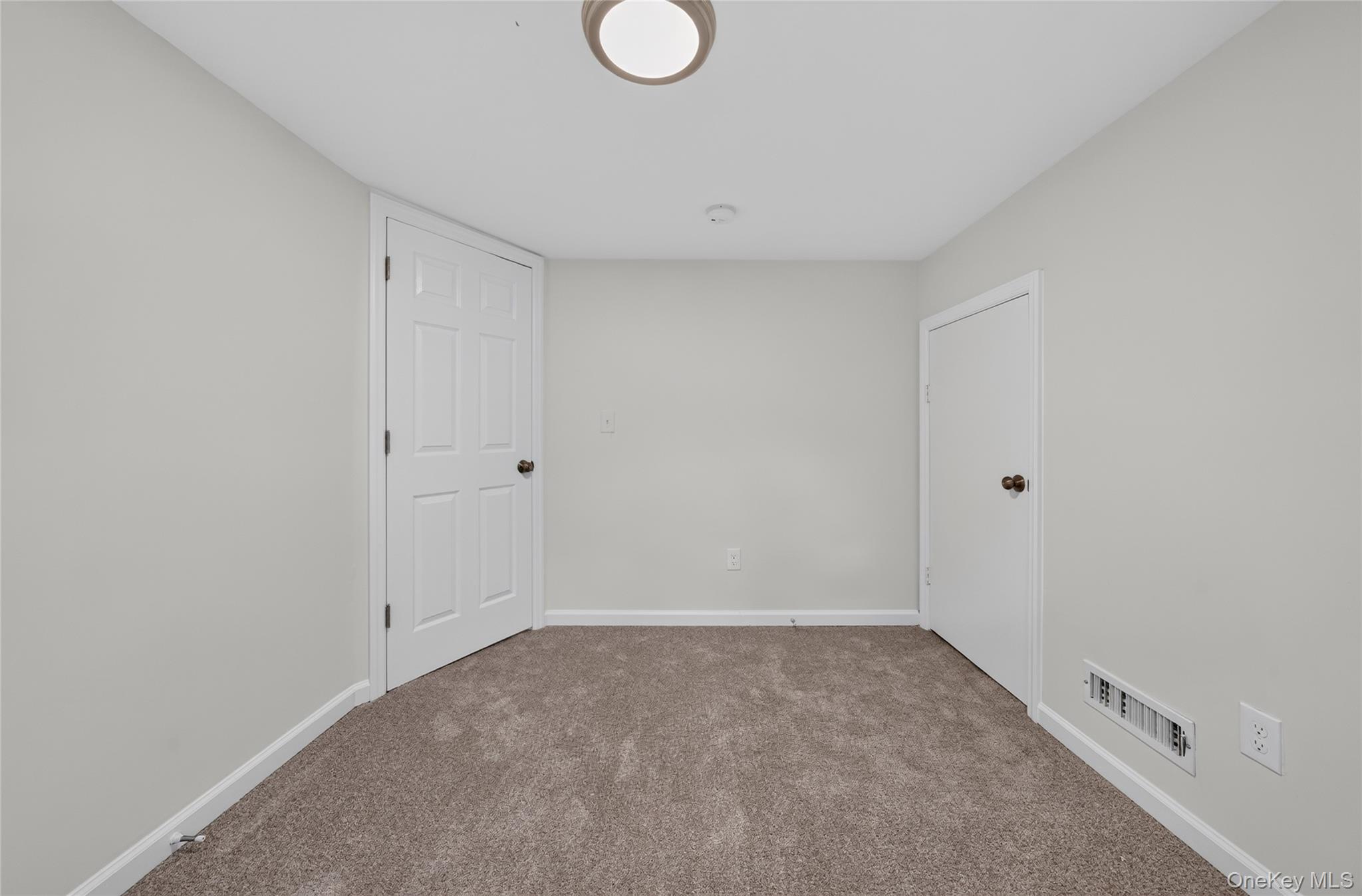 225 Fir Grove Ronkonkoma Property Photo 16
