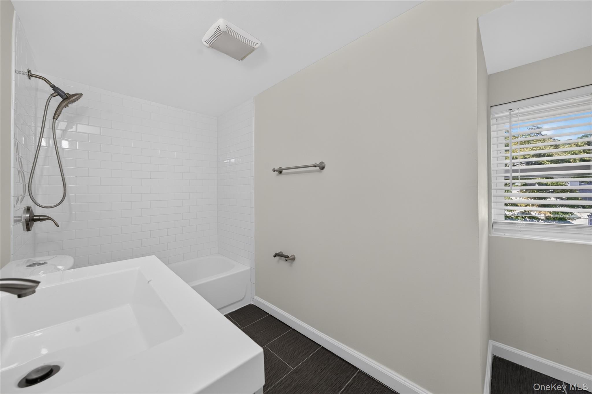 225 Fir Grove Ronkonkoma Property Photo 20