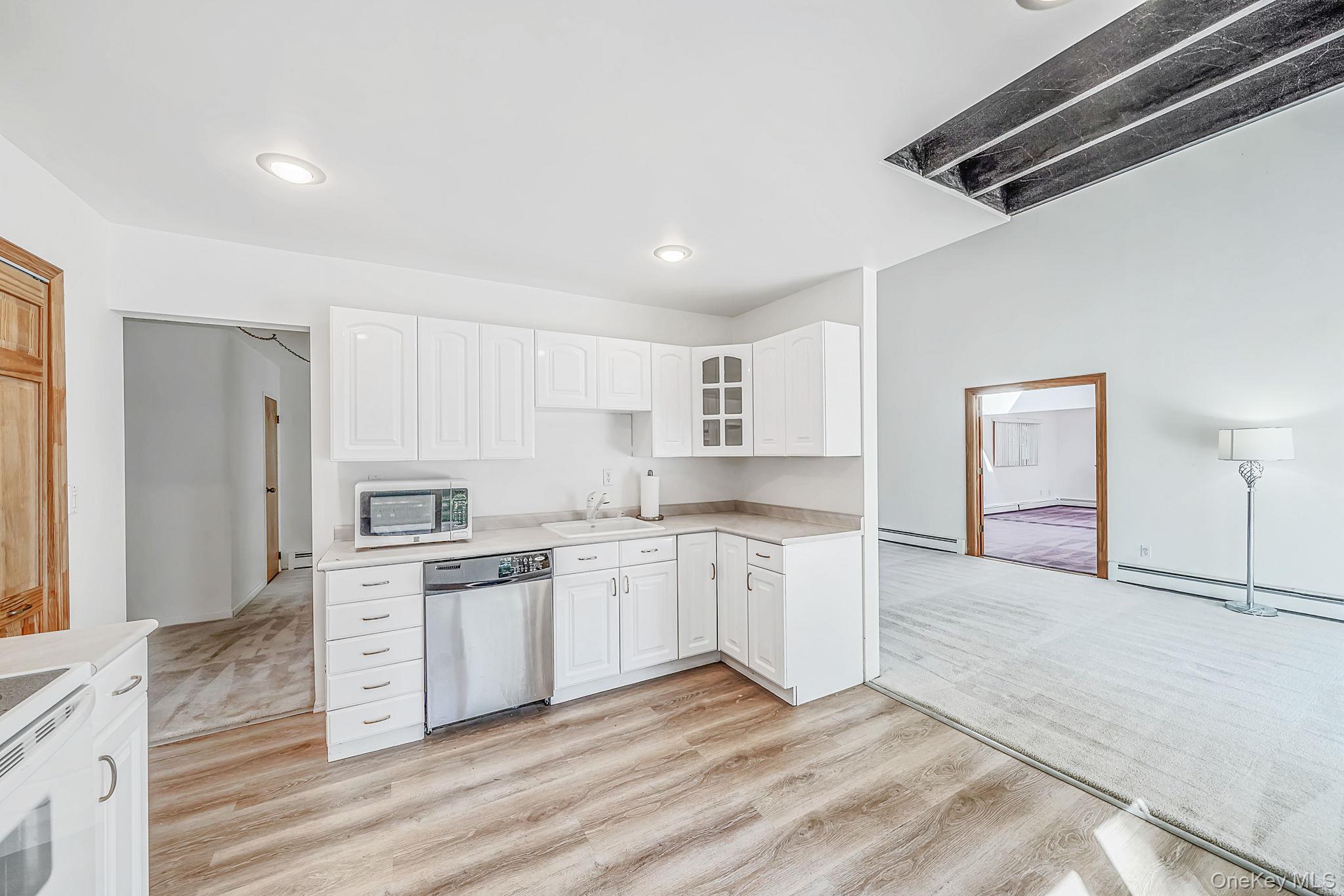 17 Fenwick Avenue Property Photo 11