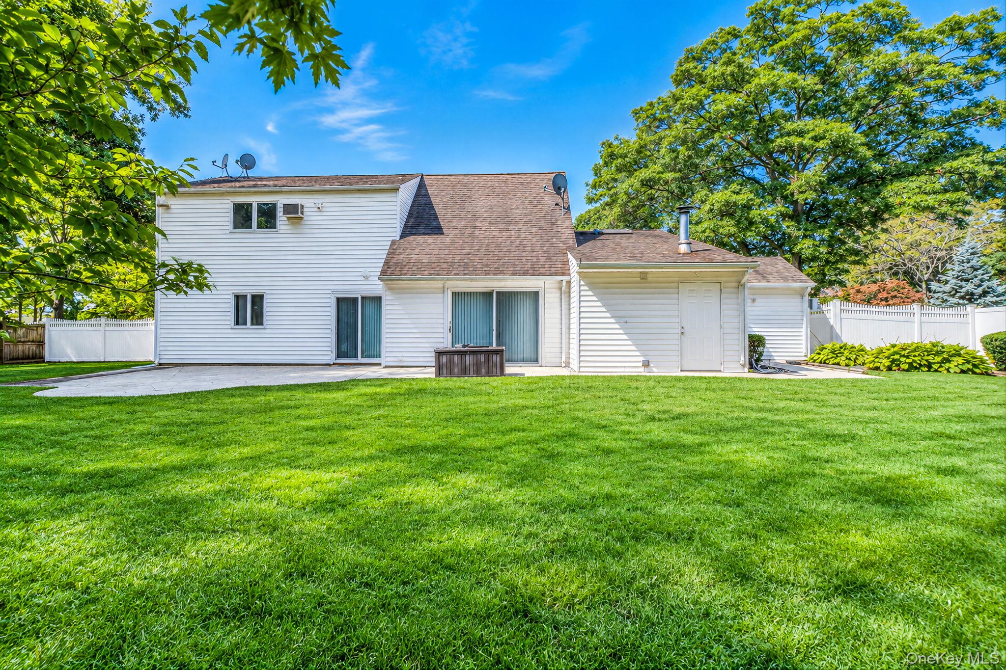 17 Fenwick Avenue Property Photo 34