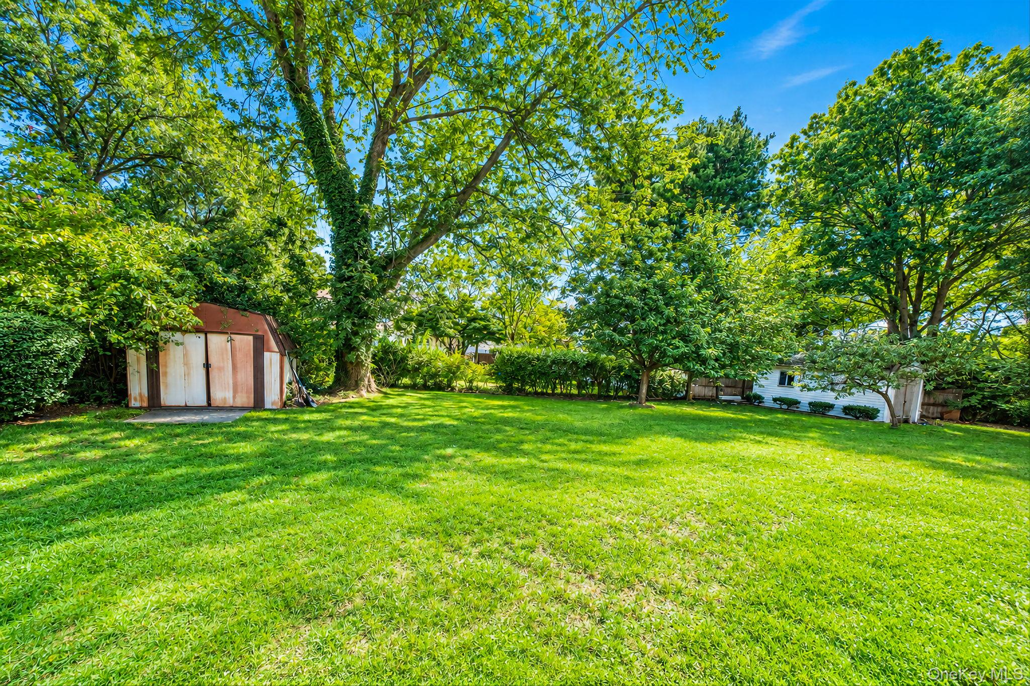 17 Fenwick Avenue Property Photo 38