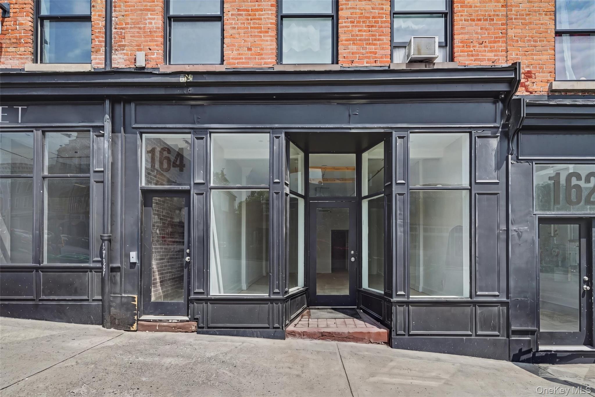 164 Broadway Property Photo 1