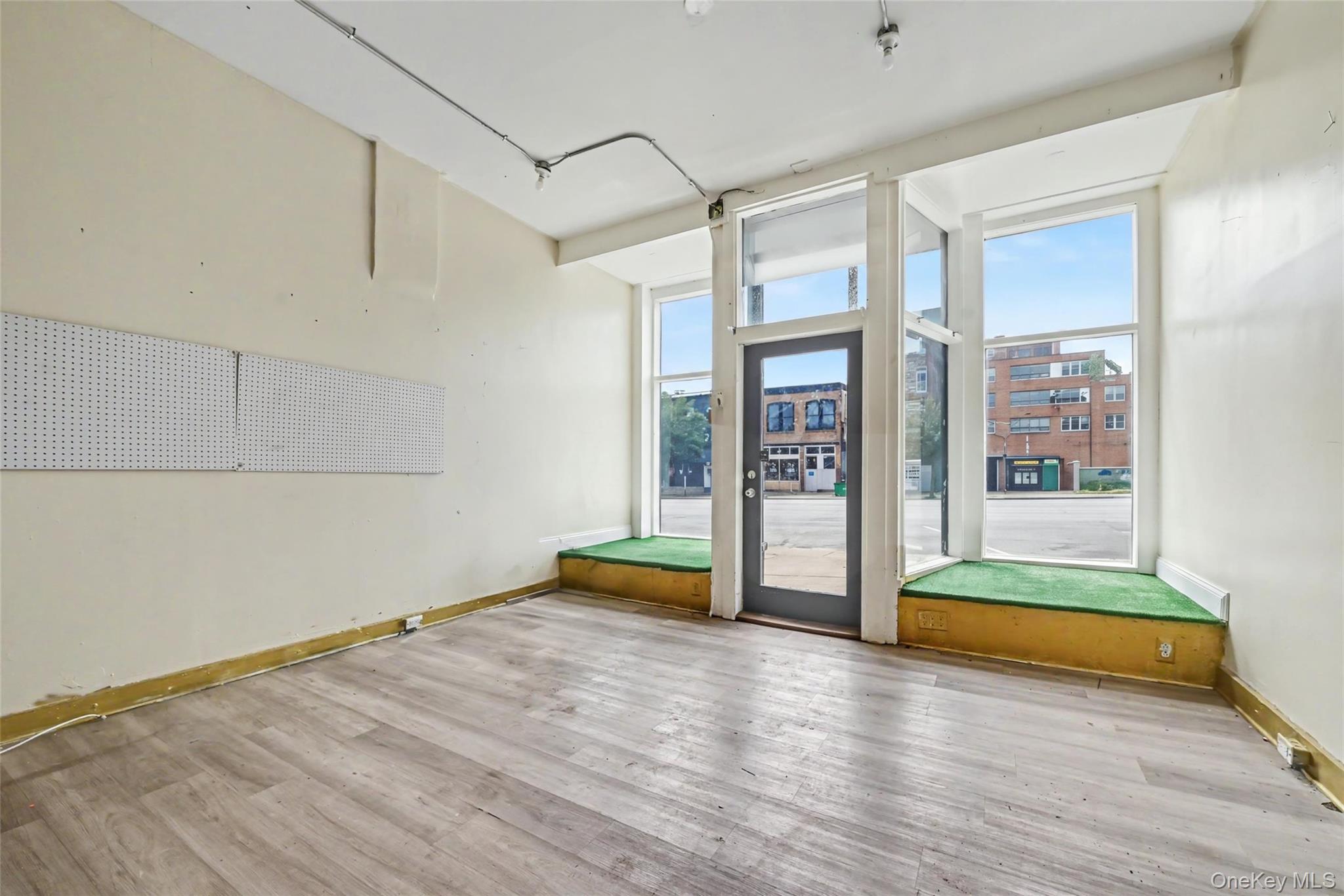164 Broadway Property Photo 10