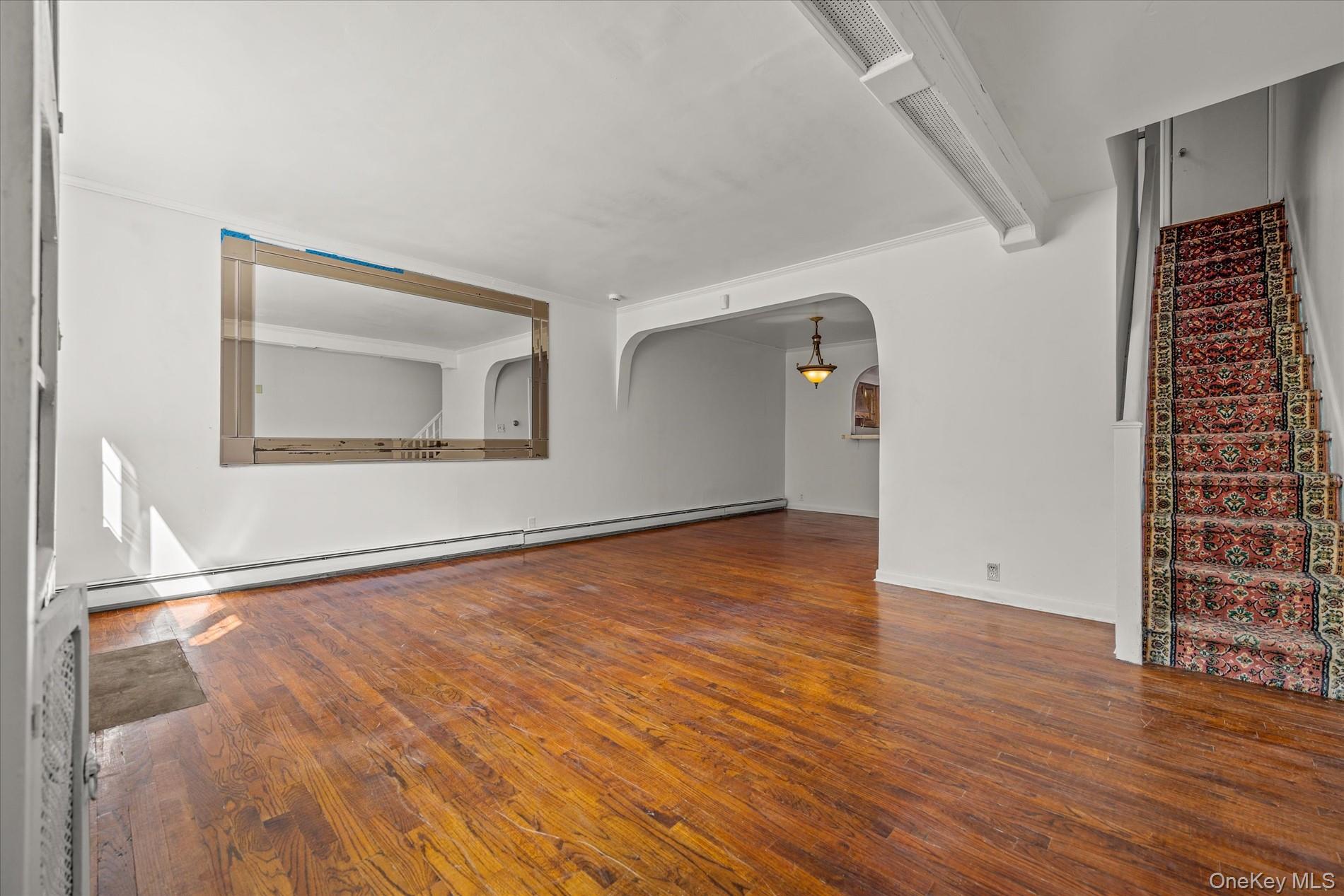 1441 Troy Avenue Property Photo 14