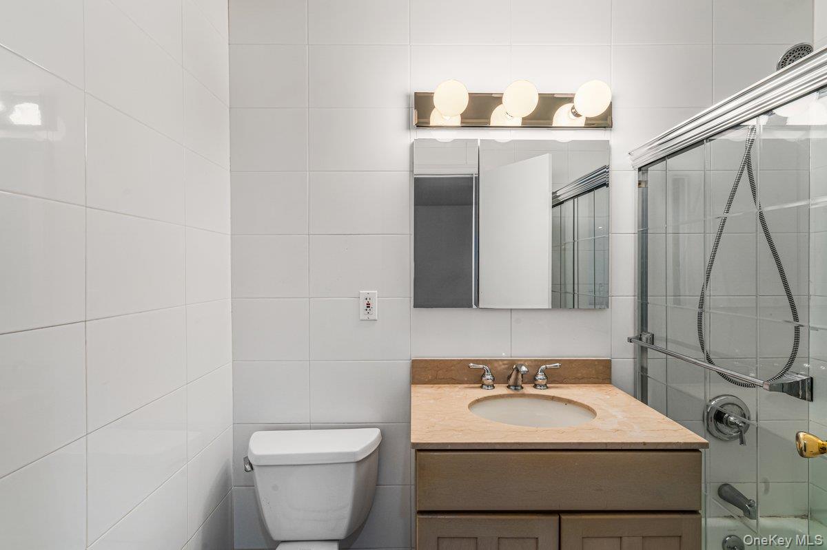 1301 Michael Court 1623 Property Photo 15