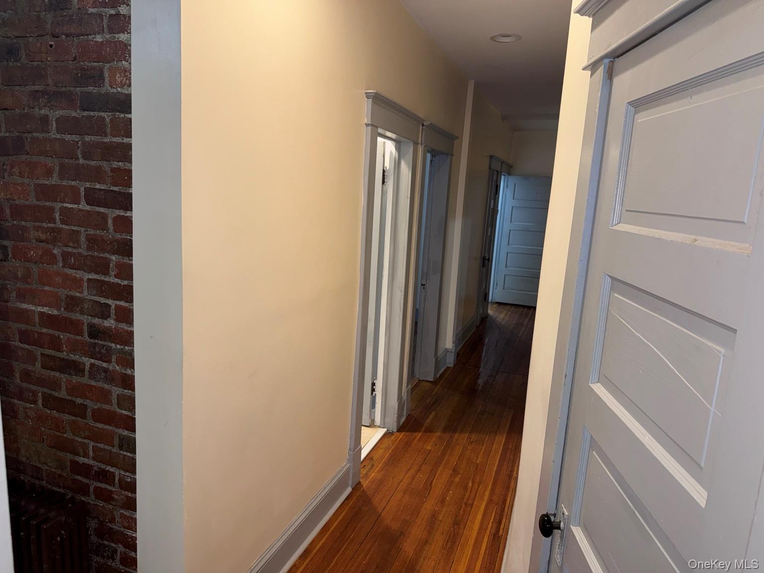288 Morton Property Photo 4