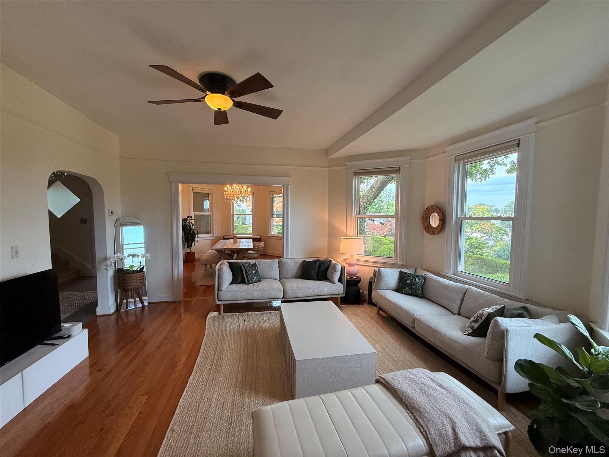 179 Woodruff Avenue Property Photo 9