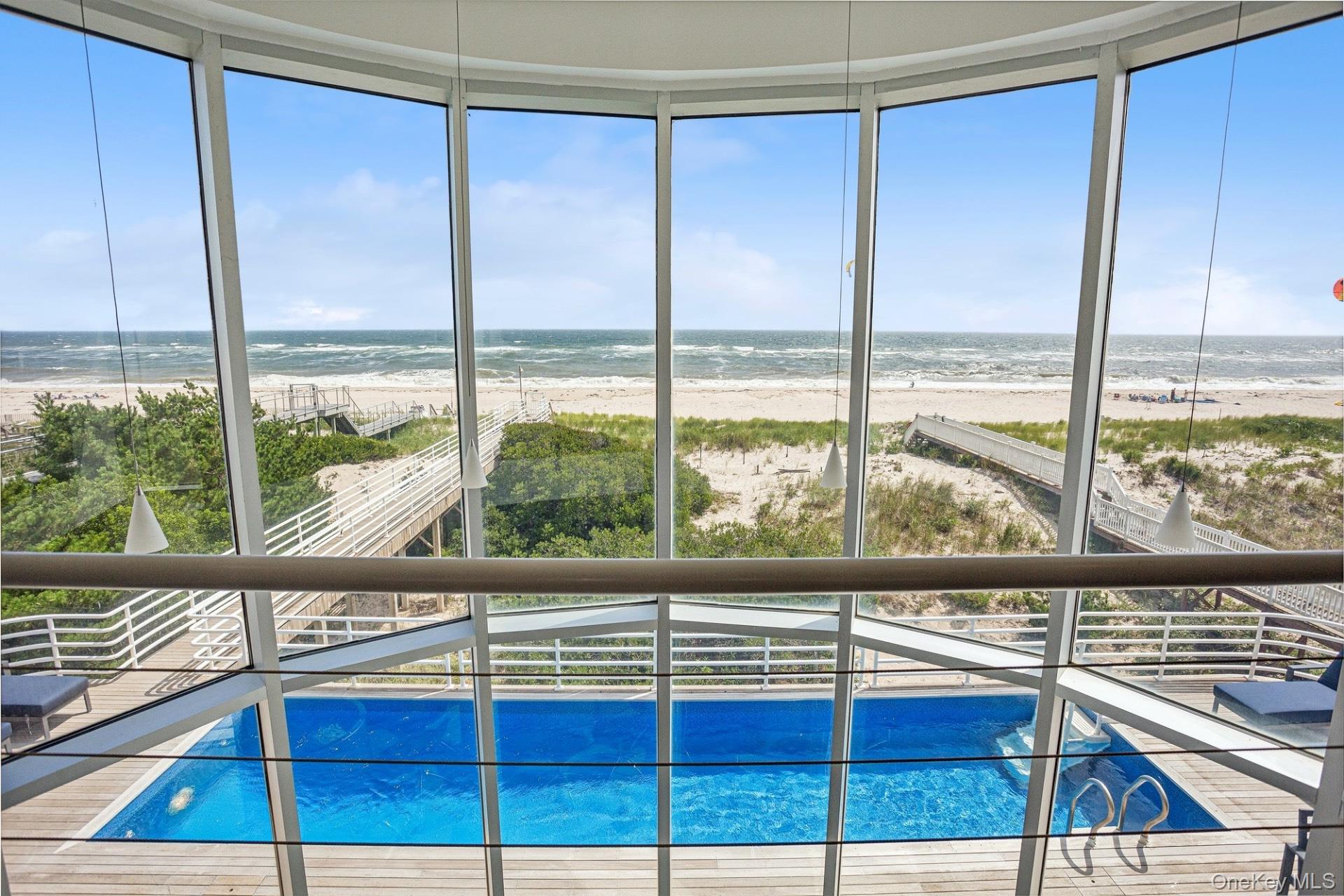 681 Dune Road Property Photo 15