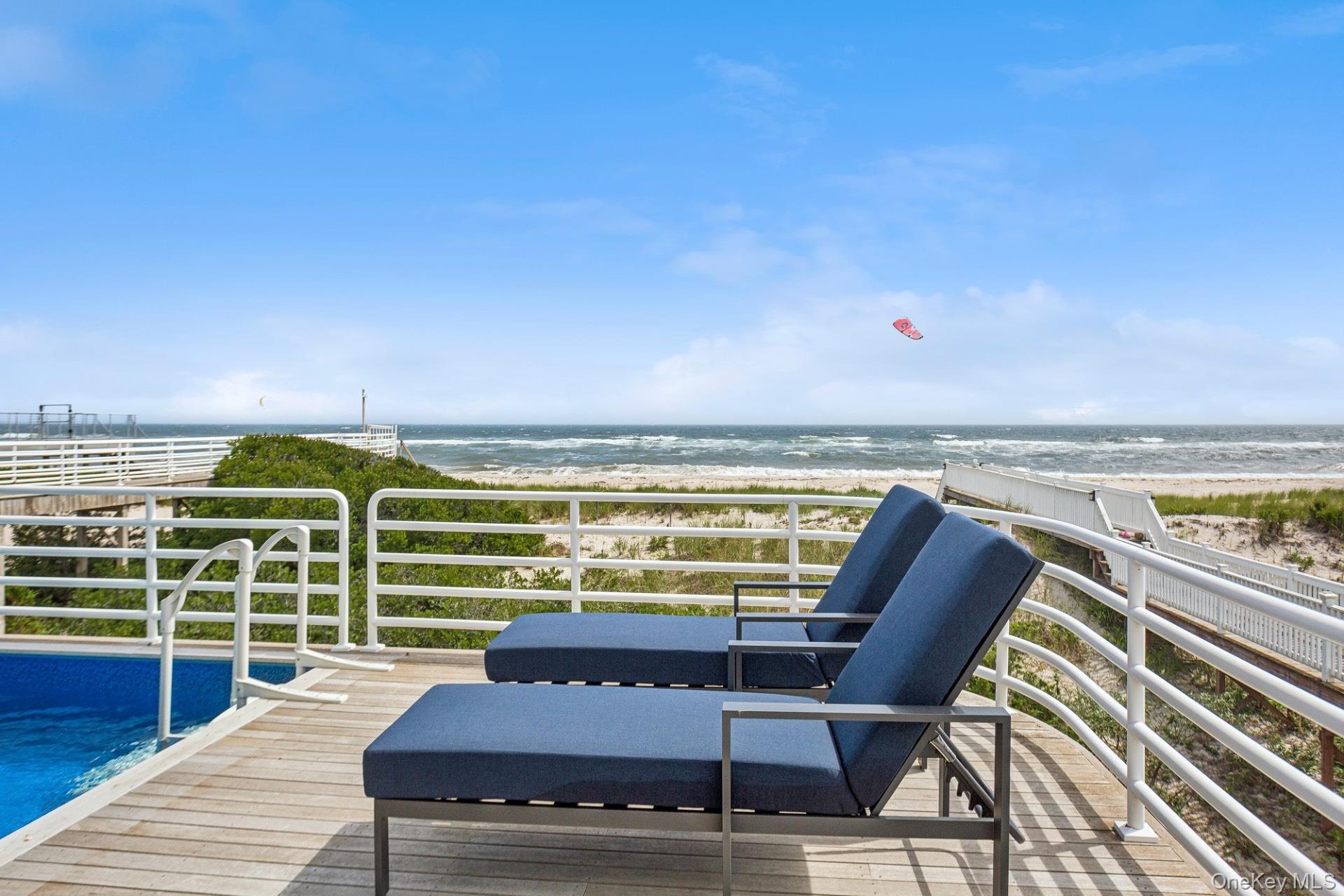 681 Dune Road Property Photo 24