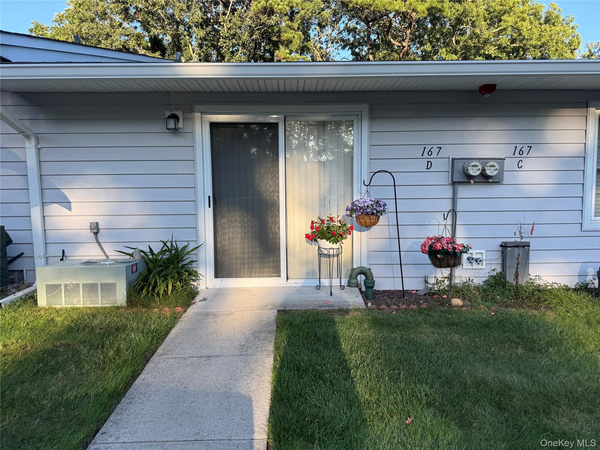 167 Ventry Court D Property Photo 1