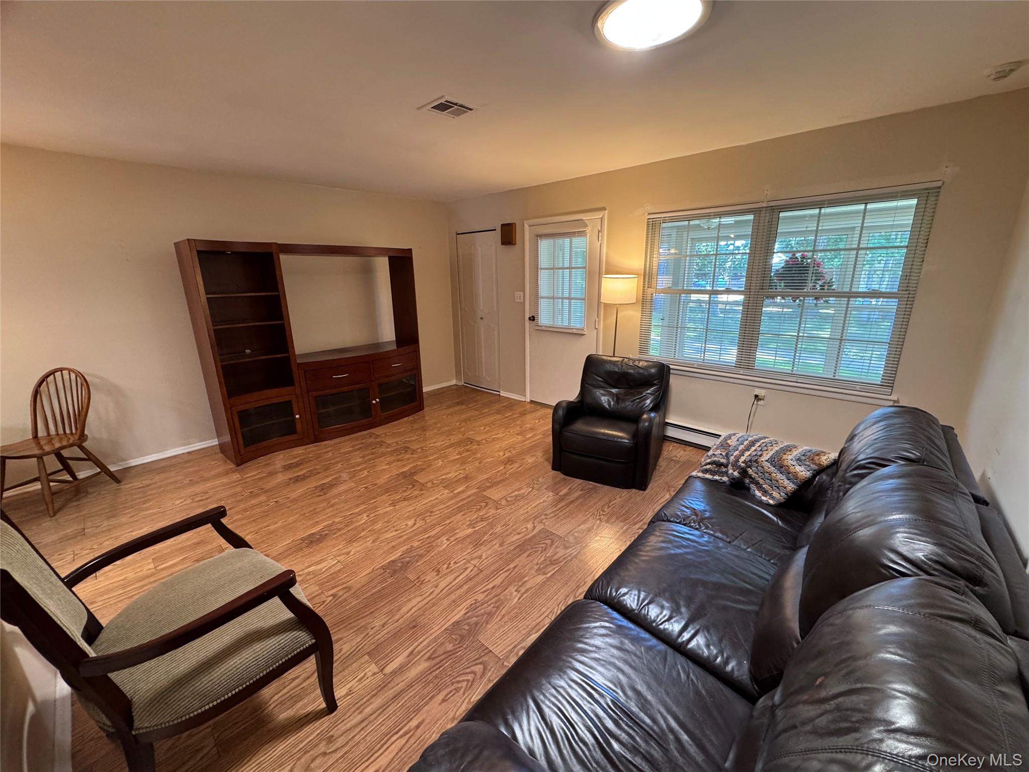 167 Ventry Court D Property Photo 3