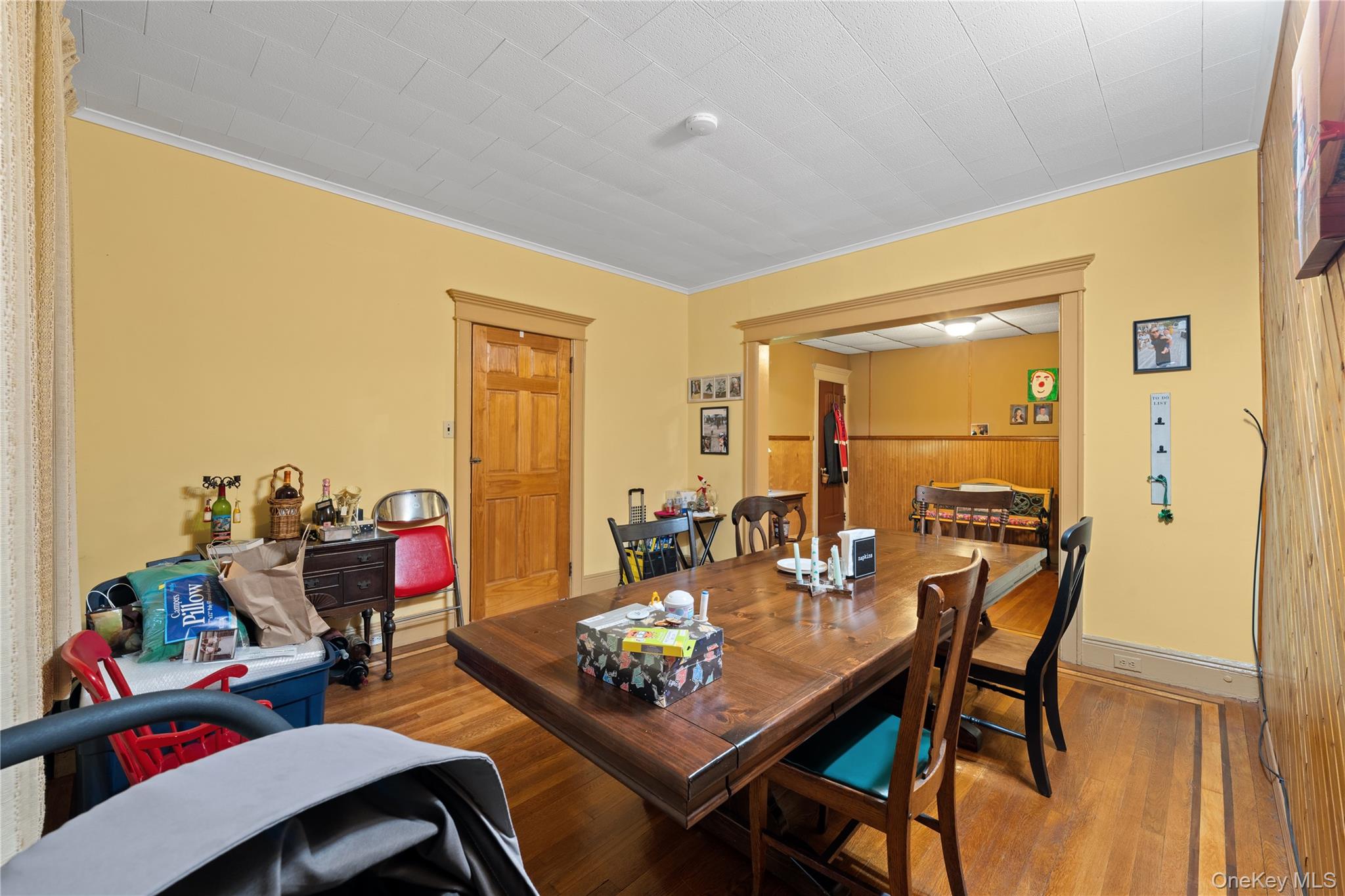 71-15 68th Street Property Photo 6