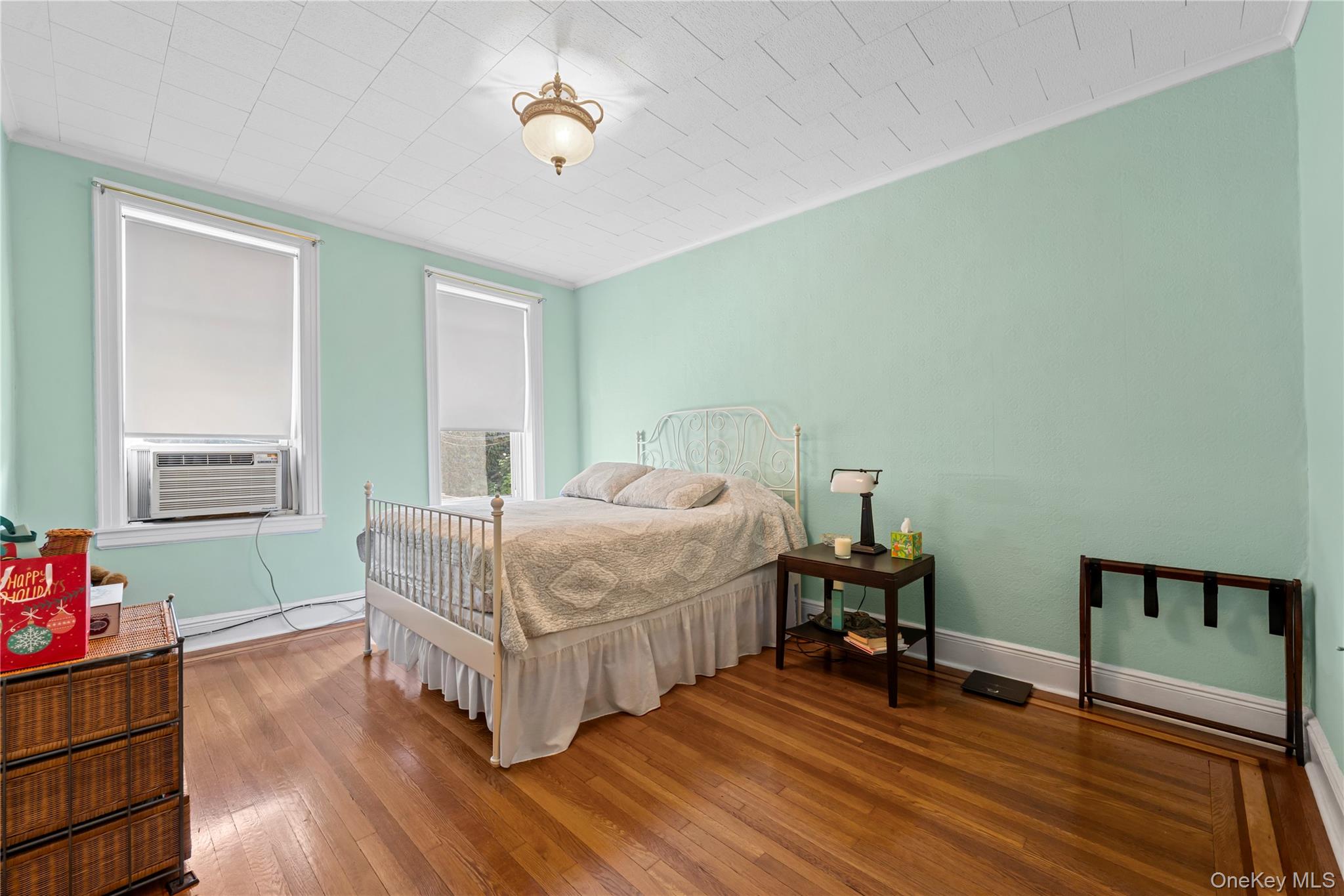 71-15 68th Street Property Photo 17
