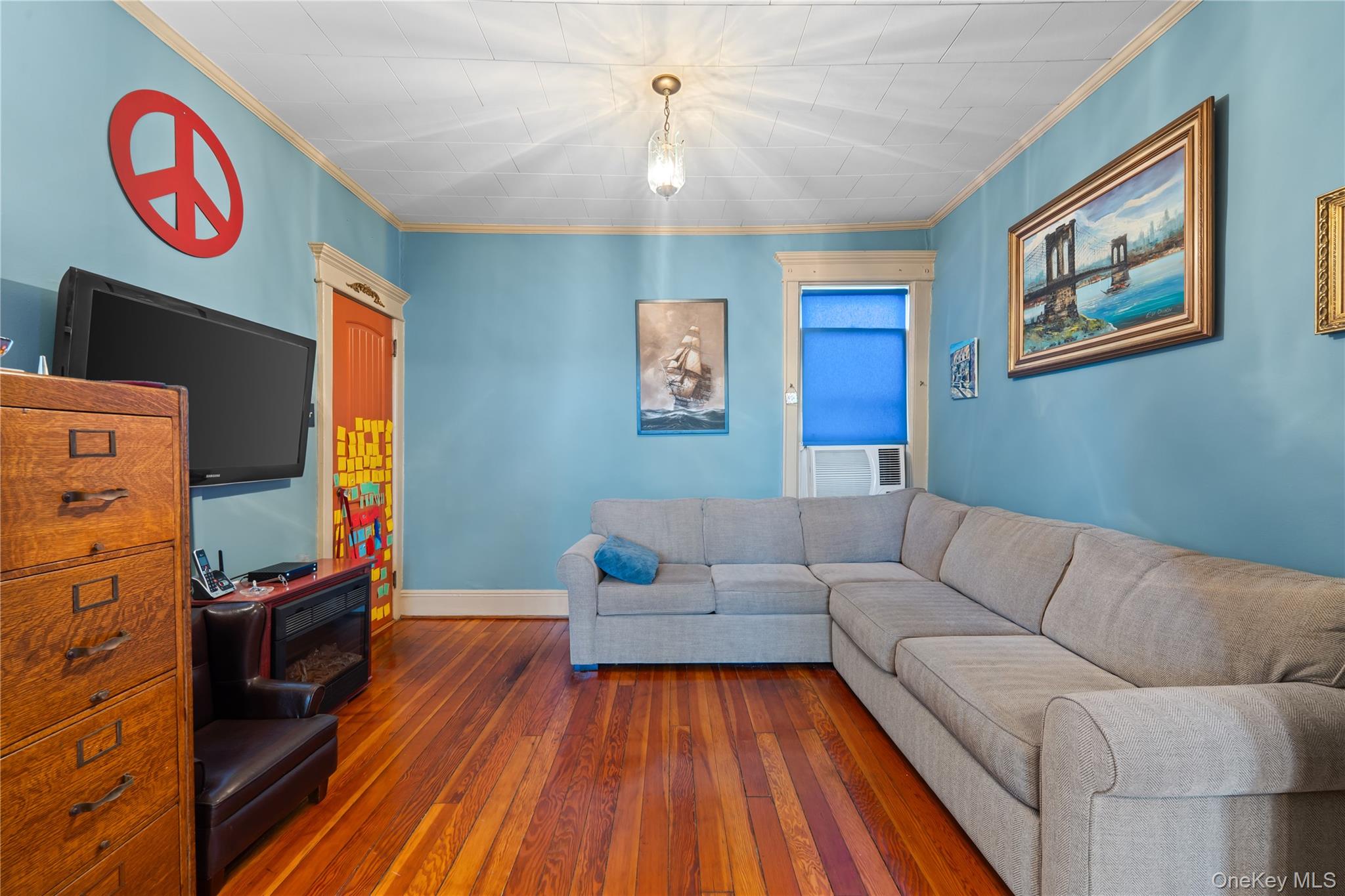 71-15 68th Street Property Photo 24