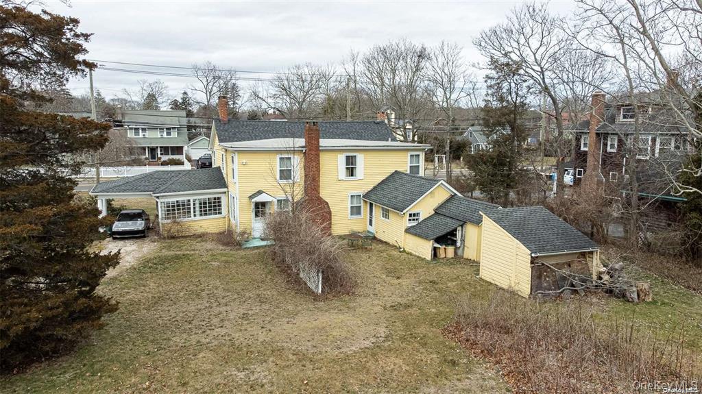362 Middle Road Property Photo 14
