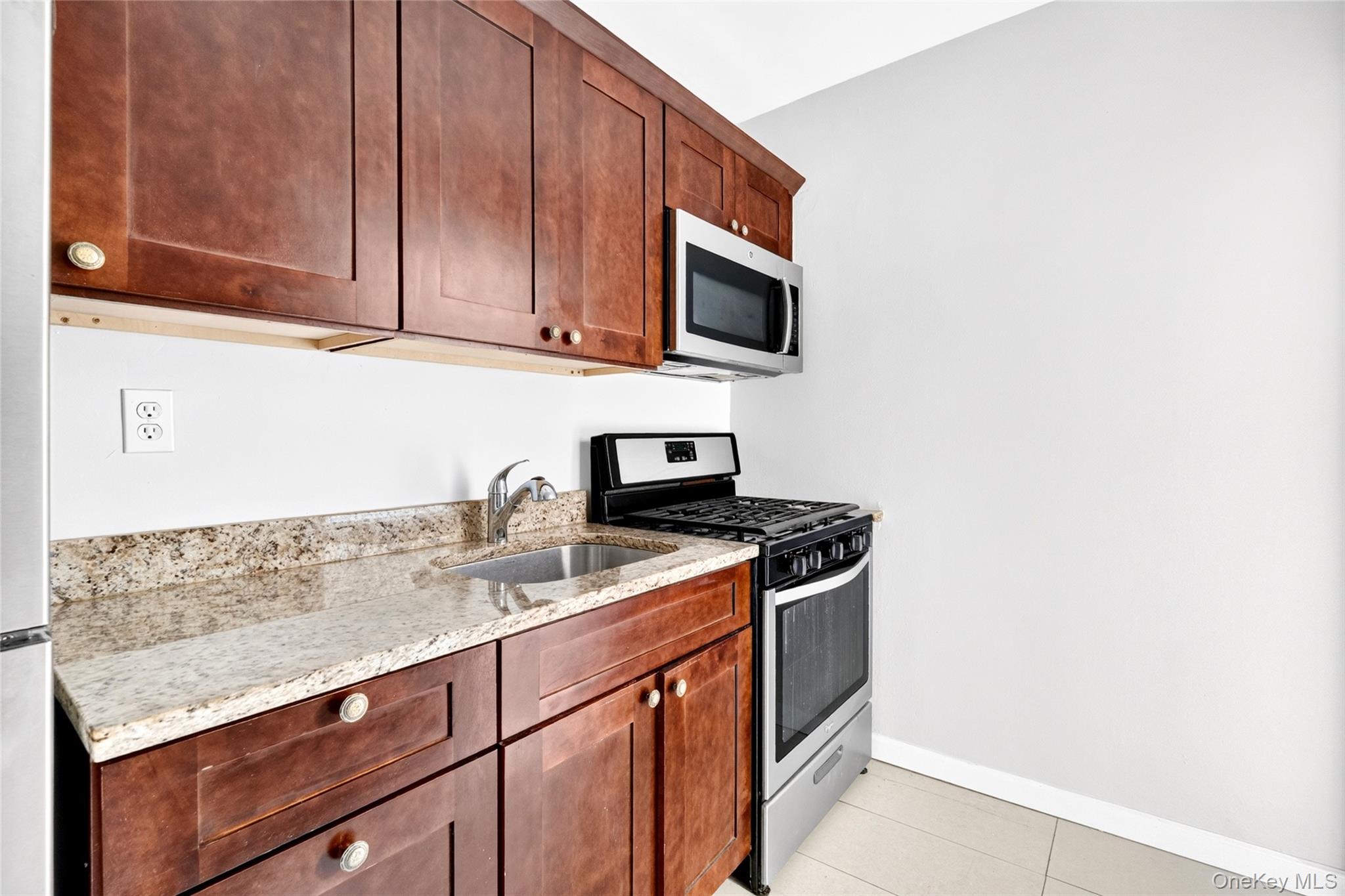 30 E Hartsdale Avenue 3l Property Photo 21