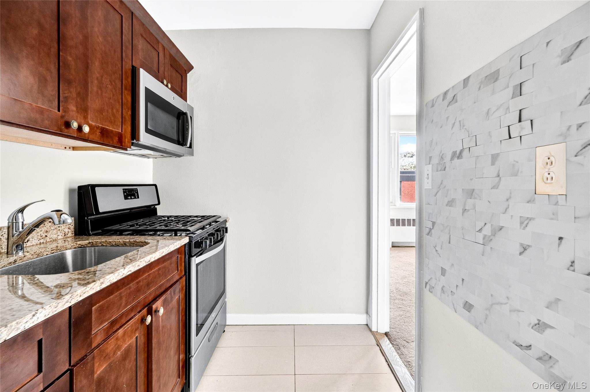 30 E Hartsdale Avenue 3l Property Photo 22