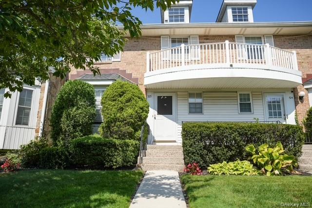 105 Glen Way Property Photo 1