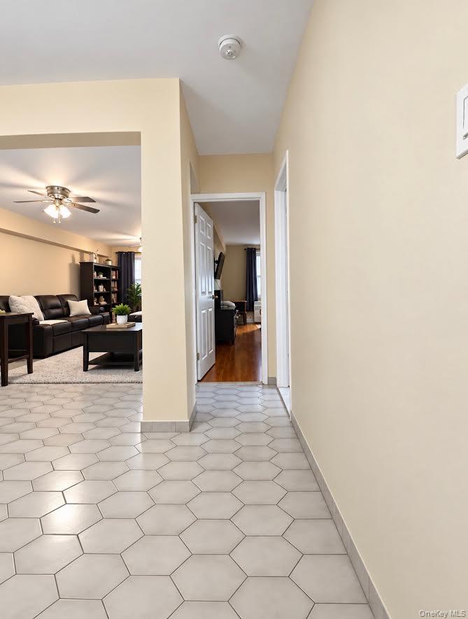 6535 Broadway 6e Property Photo 6