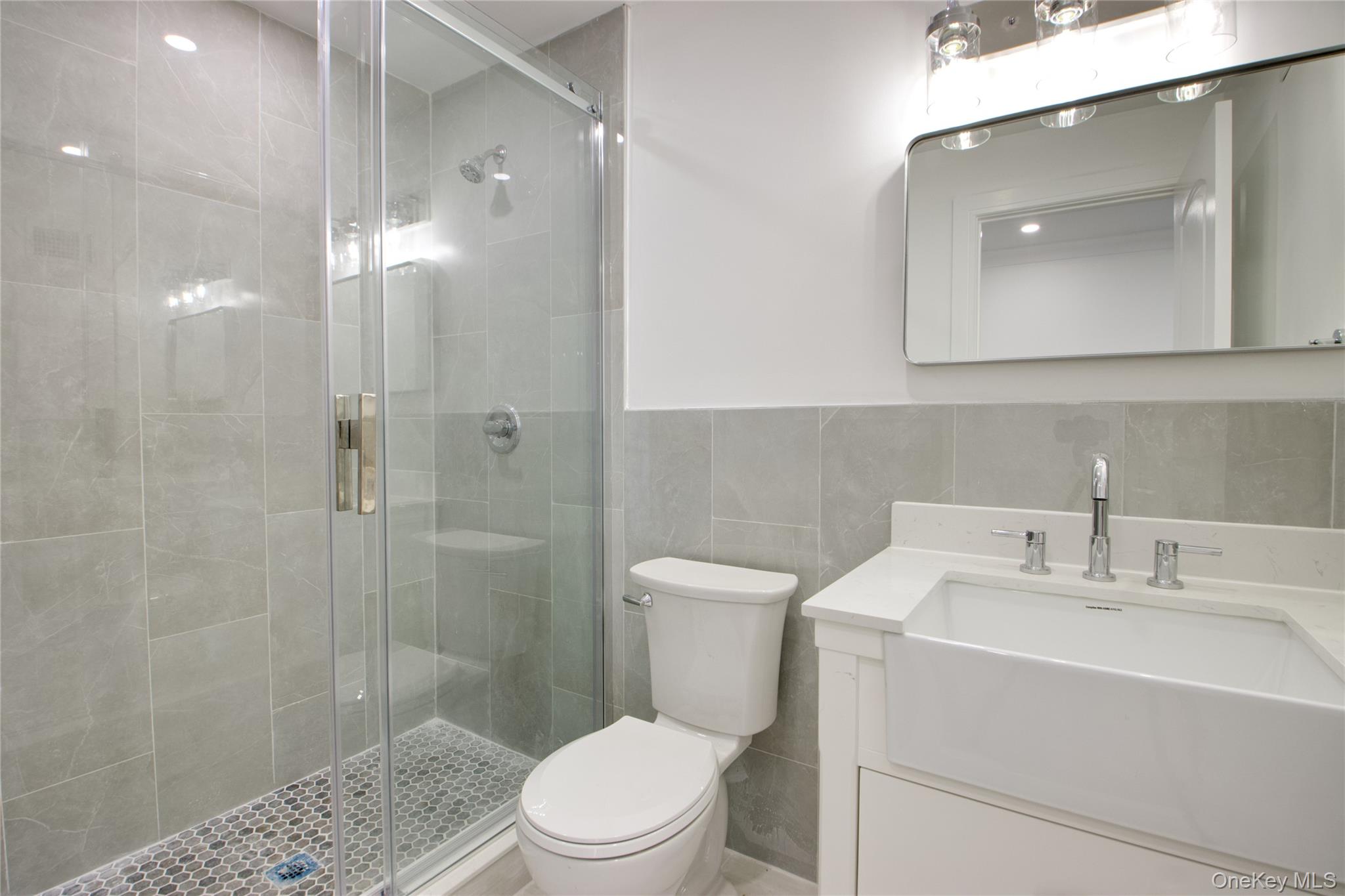 48 N Linwood B Property Photo 21