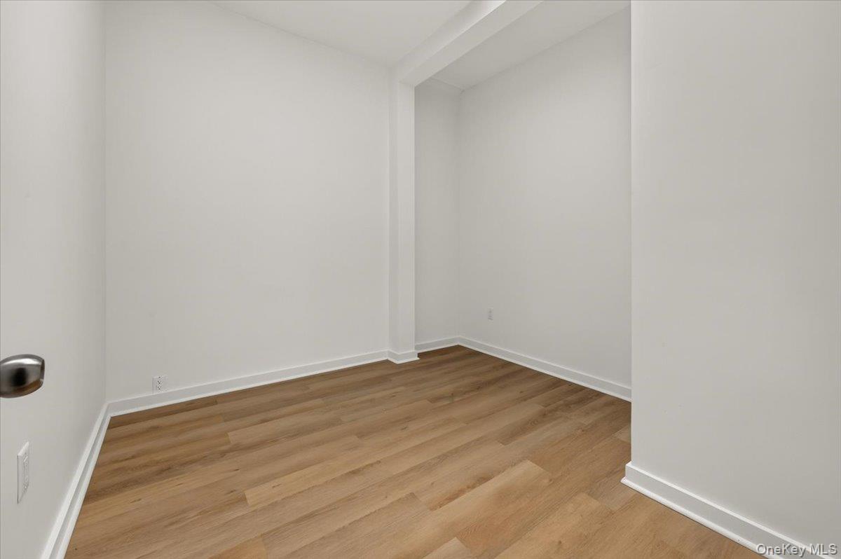 458 Drew Property Photo 3