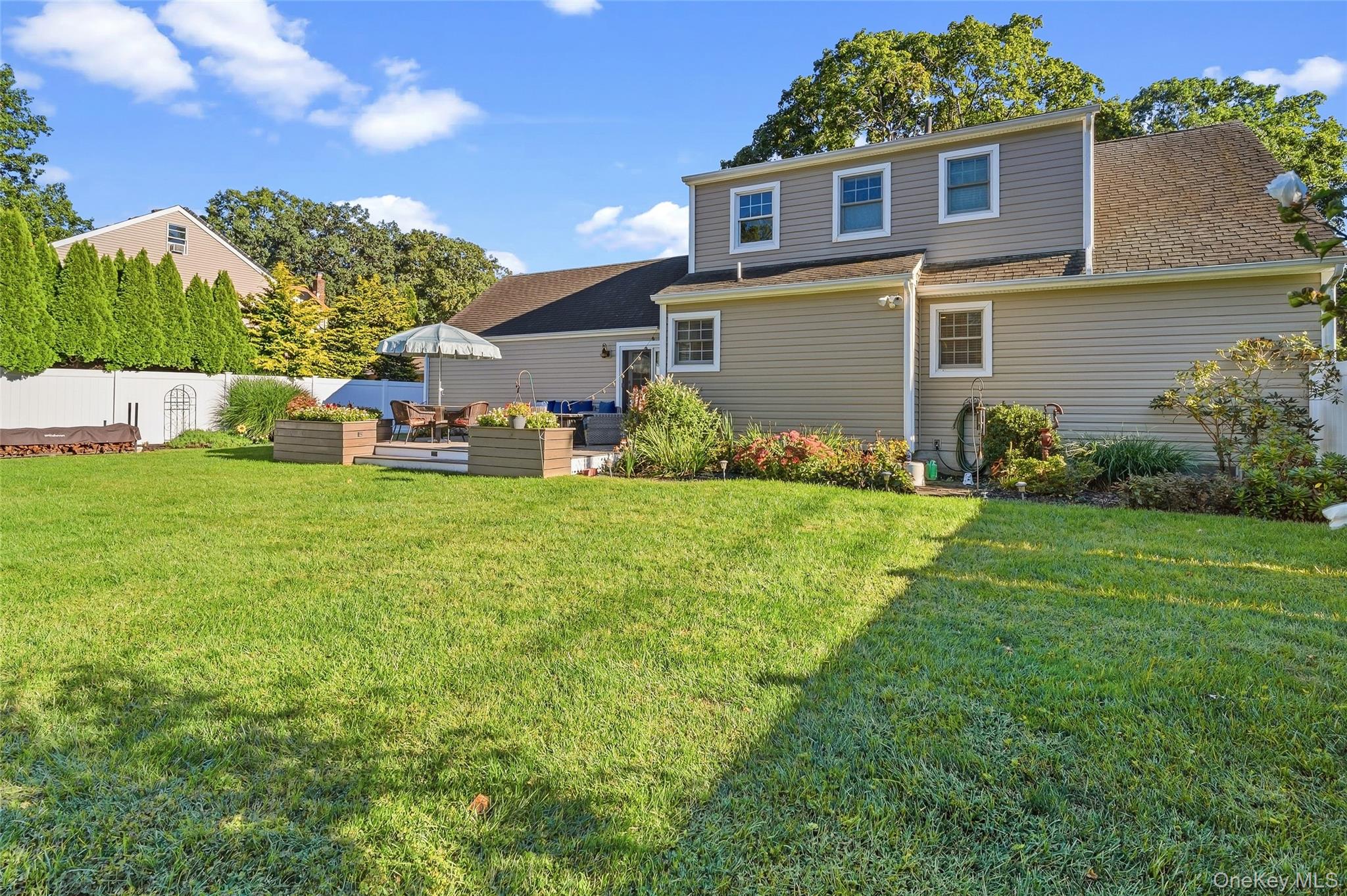 225 Harrison Avenue Property Photo 8